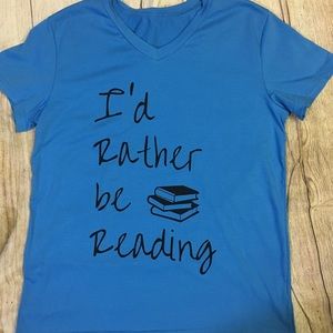 3/$25 I'd Rather Be Reading Blue V-Neck Graphic T Shirt Size Medium